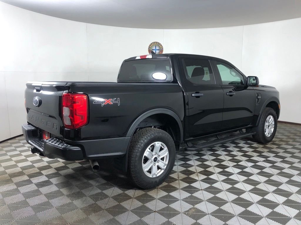New 2025 Black Ford XL image 15