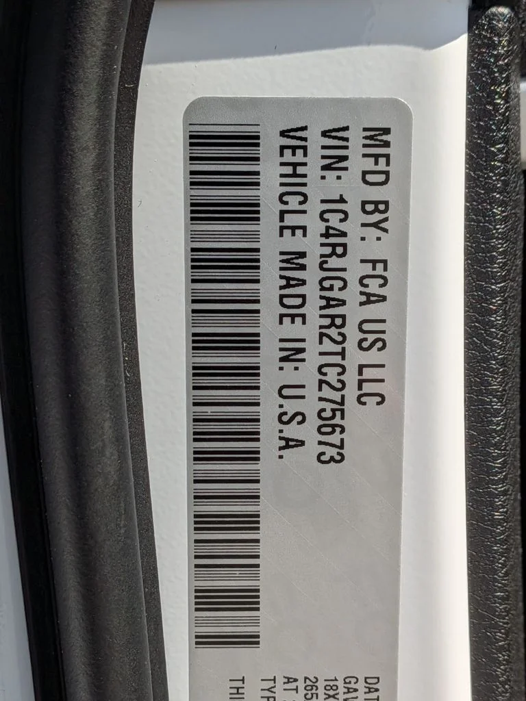 New 2026 White Jeep Altitude image 28