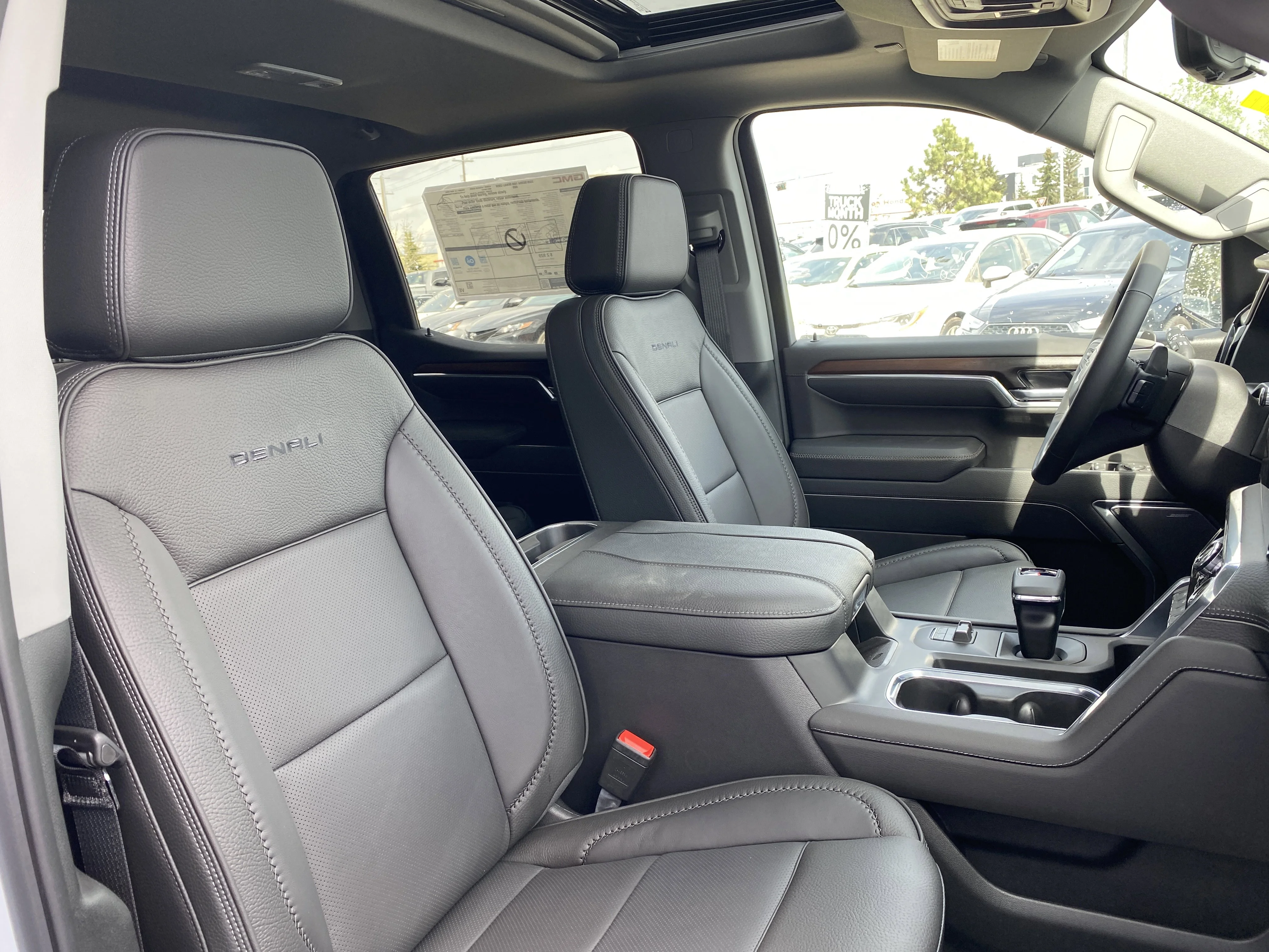 New 2026 GLACIER WHITE TRICOAT GMC Denali image 31