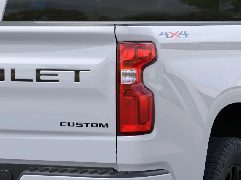 New 2026 Summit White Chevrolet Custom image 11