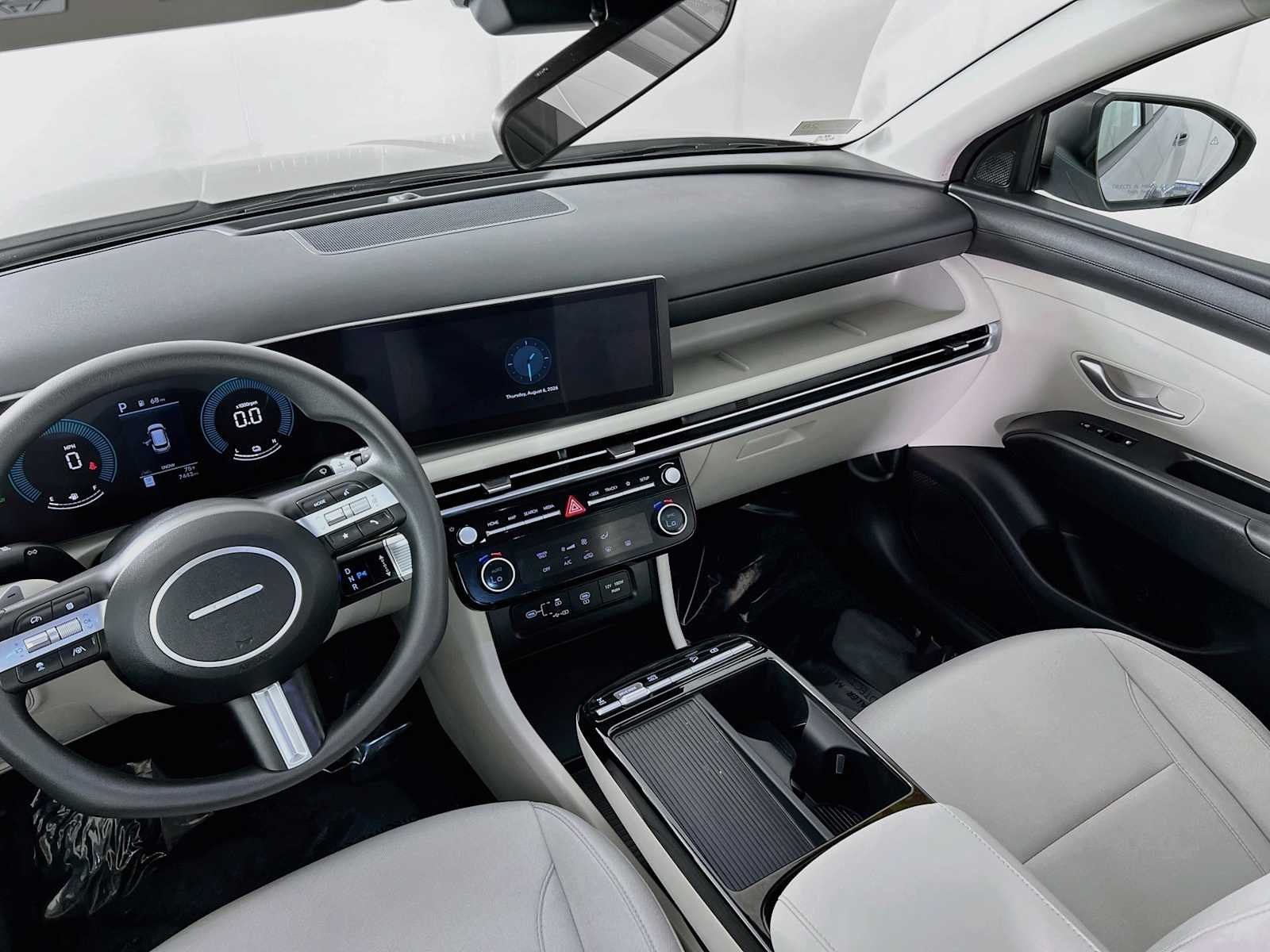 Used 2026 Shimmering Silver Hyundai Blue SE image 23