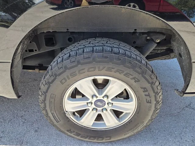 Certified Used 2016 Black Ford XLT image 19
