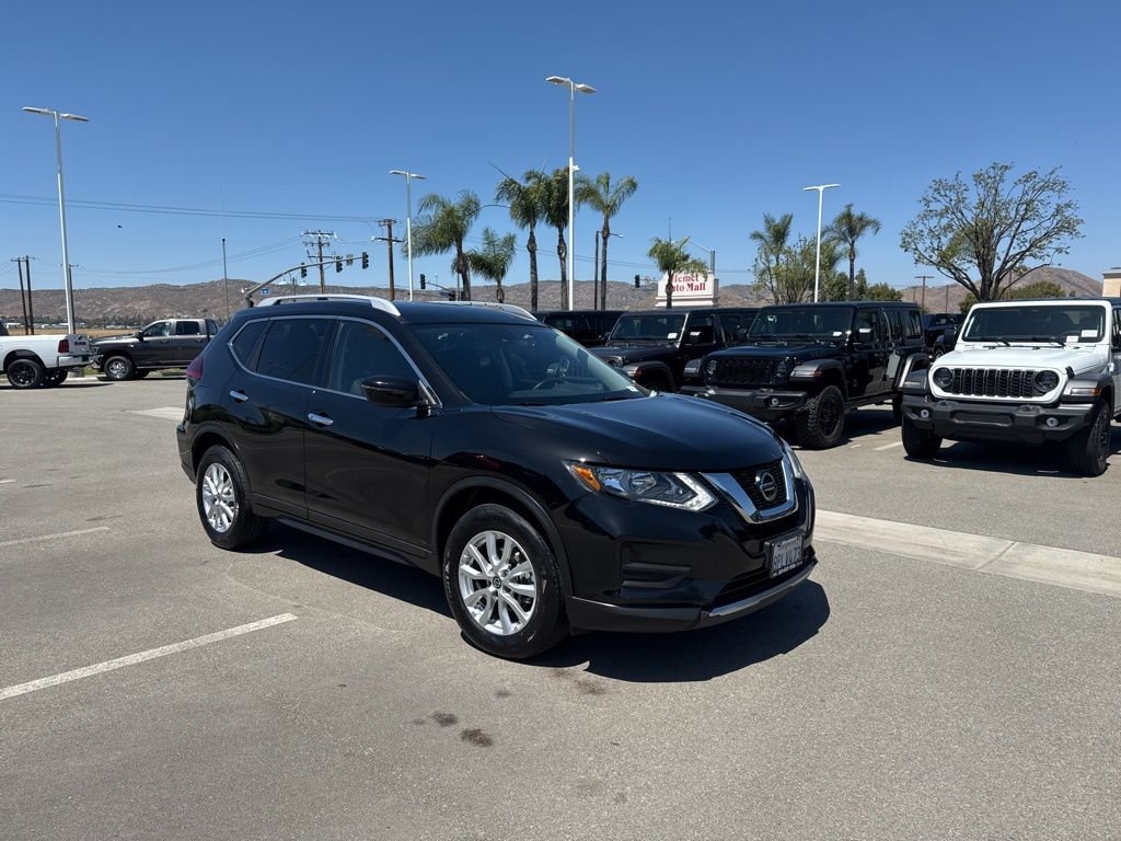 Used 2020 Nissan Rogue SV with VIN 5N1AT2MT7LC766169 for sale in Hemet, CA