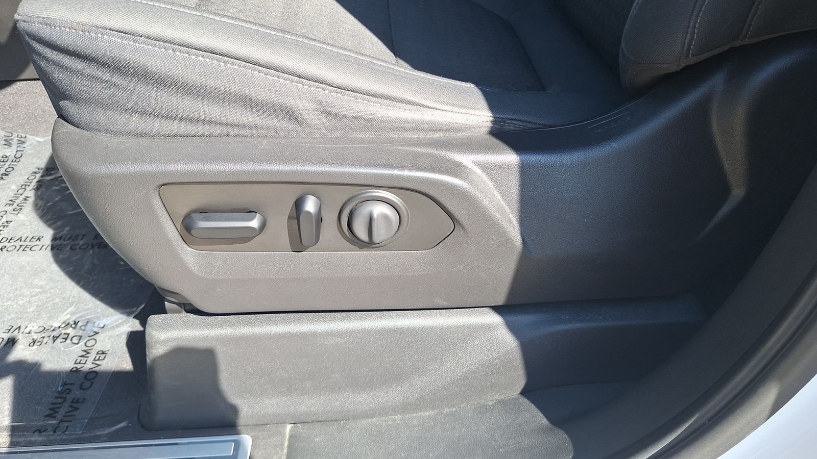 Used 2020  Chevrolet RST image 16
