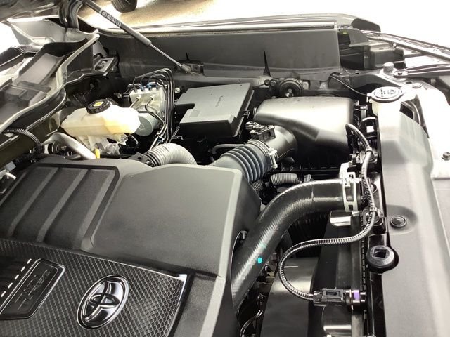 Used 2023 Magnetic Gray Metallic Toyota Platinum image 24