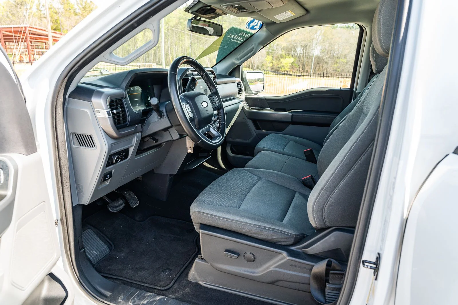 Used 2024  Ford XLT image 21