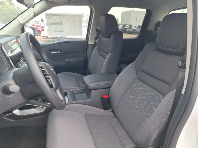 New 2027 Glacier White Nissan Crew Cab SV image 9