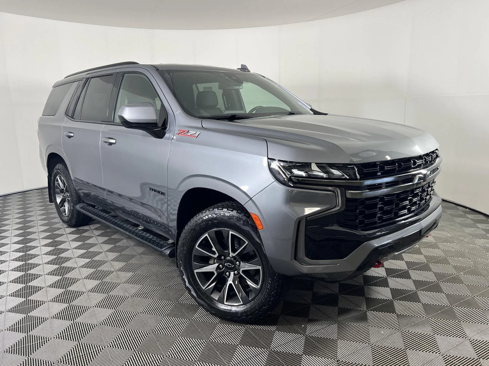 Used 2022 Satin Steel Metallic Chevrolet Z71 image 1