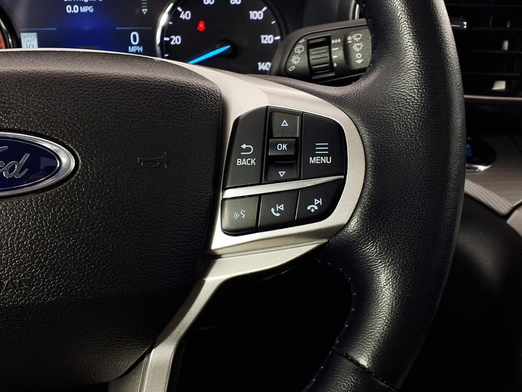 Used 2023 Gray Ford XLT image 22