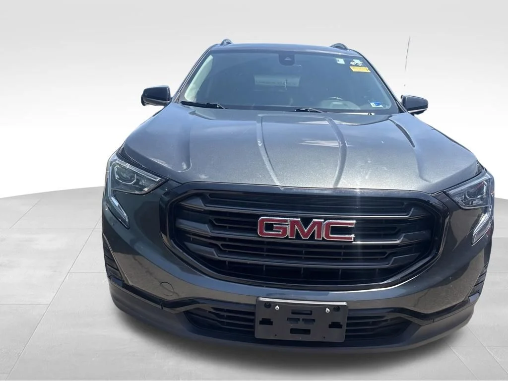Used 2021 Gray GMC SLE image 15