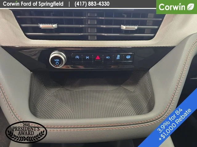 New 2026 Agate Black Metallic Ford Active image 28