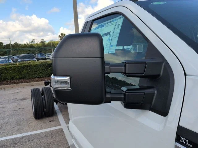 New 2026 Oxford White Ford F-450® XL image 12