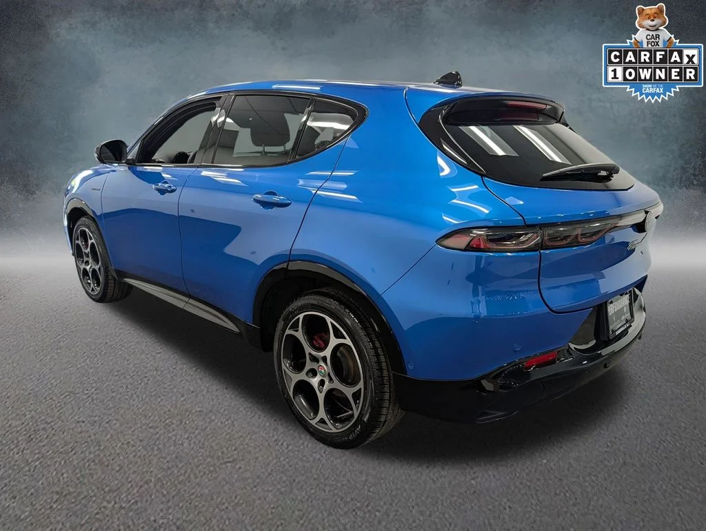 Used 2025 Blue Alfa Romeo  image 6