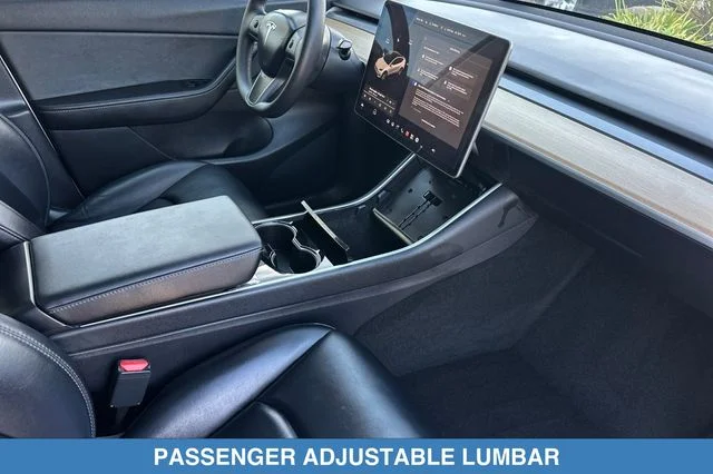 Used 2020 White Tesla Long Range image 18