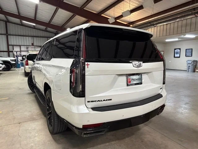 2022 Cadillac Escalade ESV Sport - Photo 8
