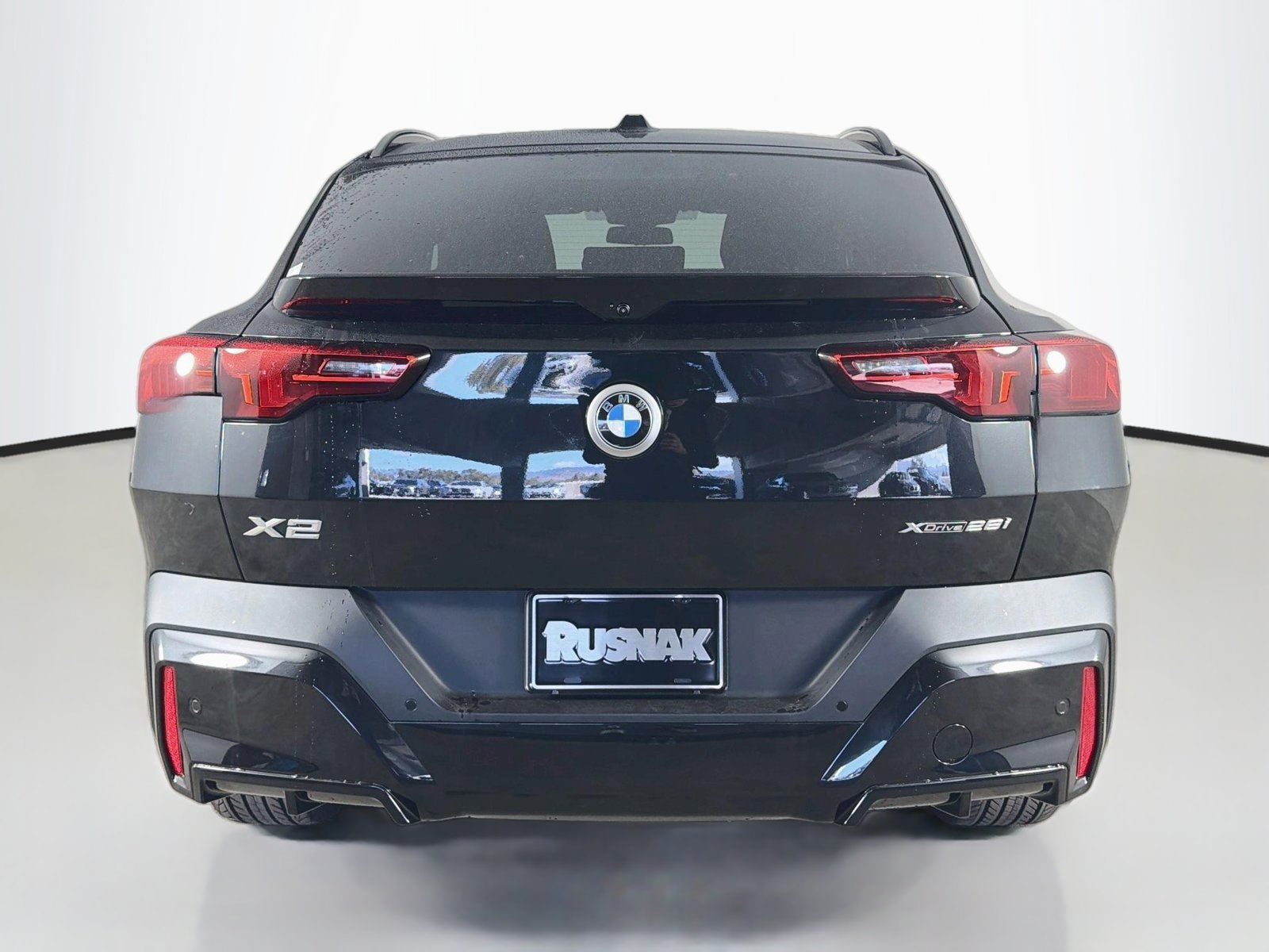 New 2027 Black Sapphire Metallic BMW xDrive28i image 6
