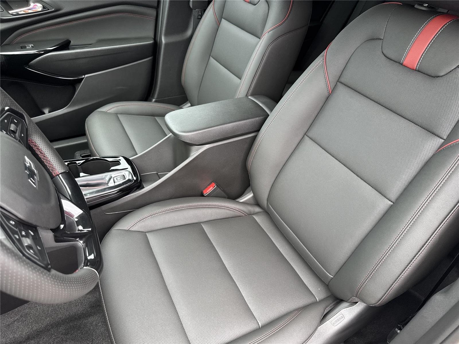 2026 Chevrolet Trax RS - Photo 11