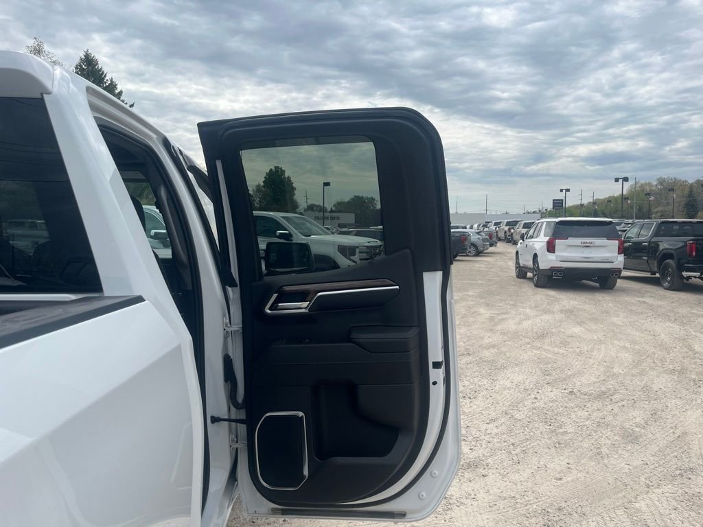 2023 GMC Sierra 1500 SLE - Photo 29