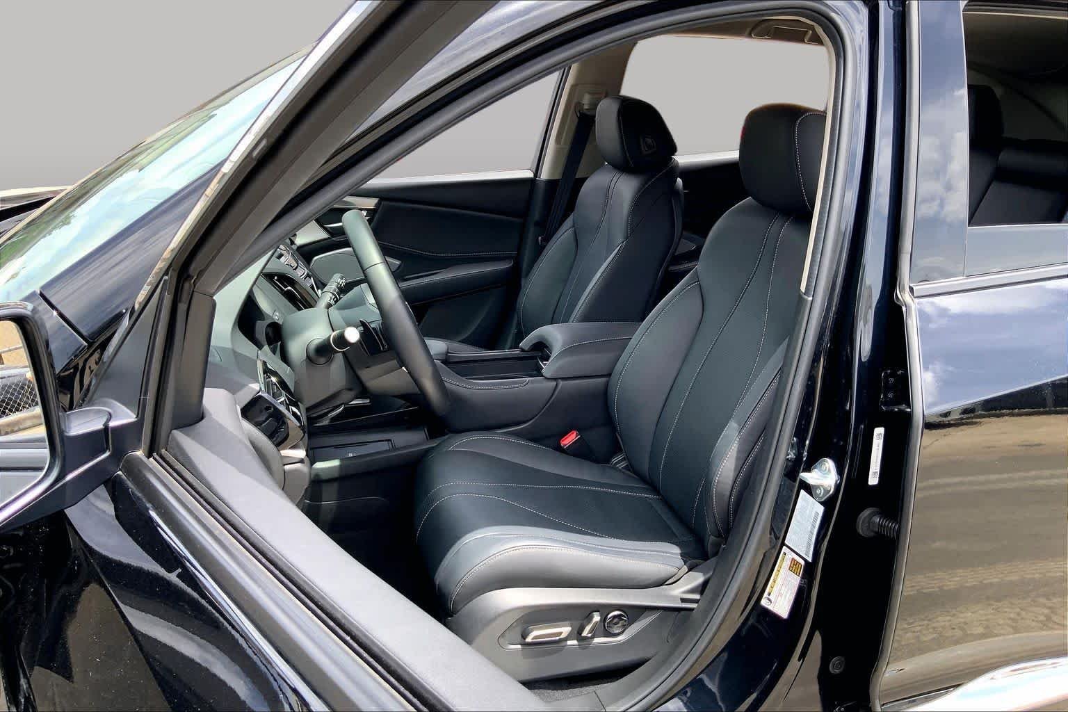 Used 2024 Majestic Black Pearl Acura w/Technology Package image 8
