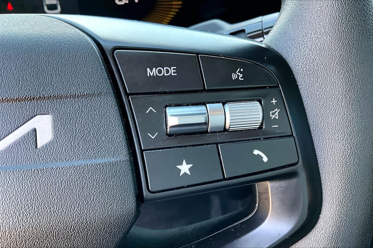 2025 Kia K4 LXS - Photo 20