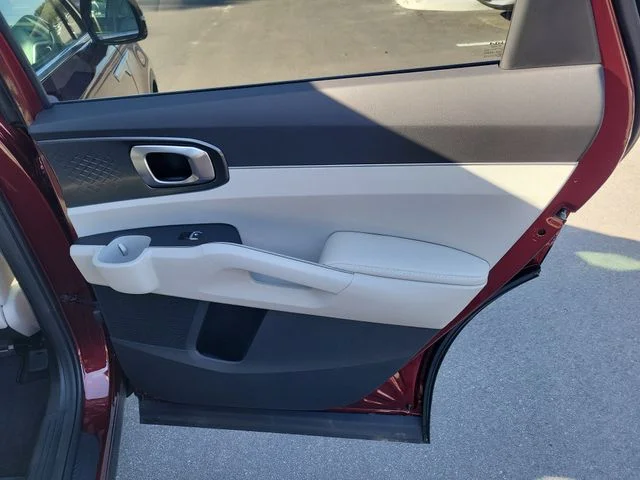 2025 Kia Sorento S - Photo 30