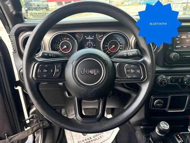 Used 2020 Gray Jeep Sport image 12