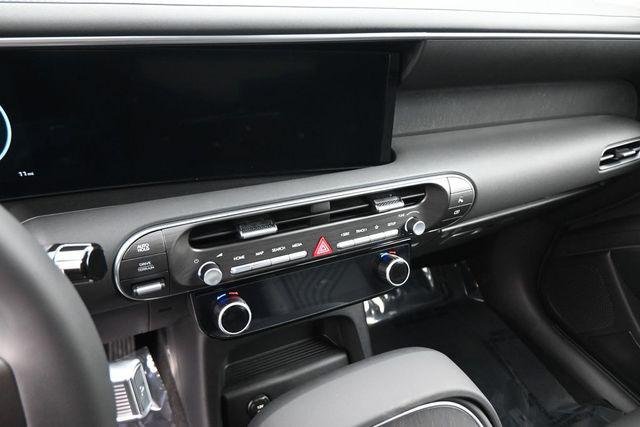 New 2026 Gray Hyundai SEL 7P image 19