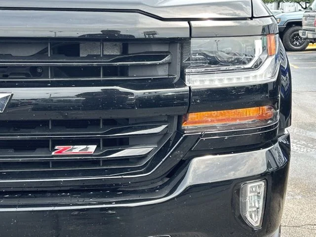 Used 2016 Black Chevrolet LT image 3