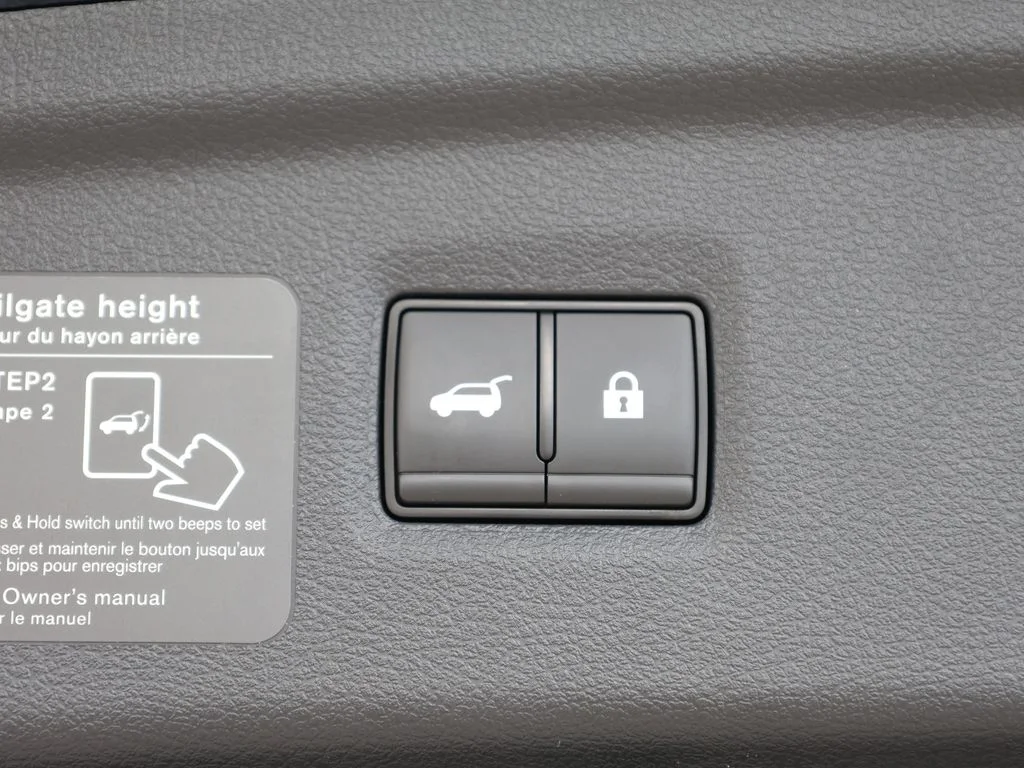 Certified Used 2025 Blue INFINITI SPORT image 9