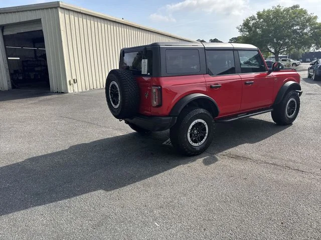 Used 2022 Red Ford Badlands image 5