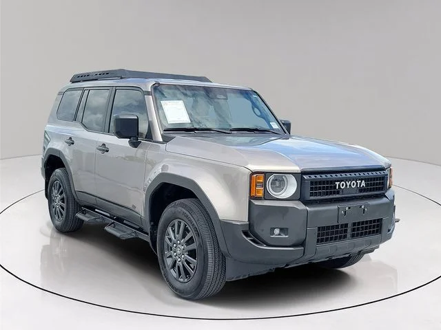 Used 2025 Gray Toyota 1958 image 3