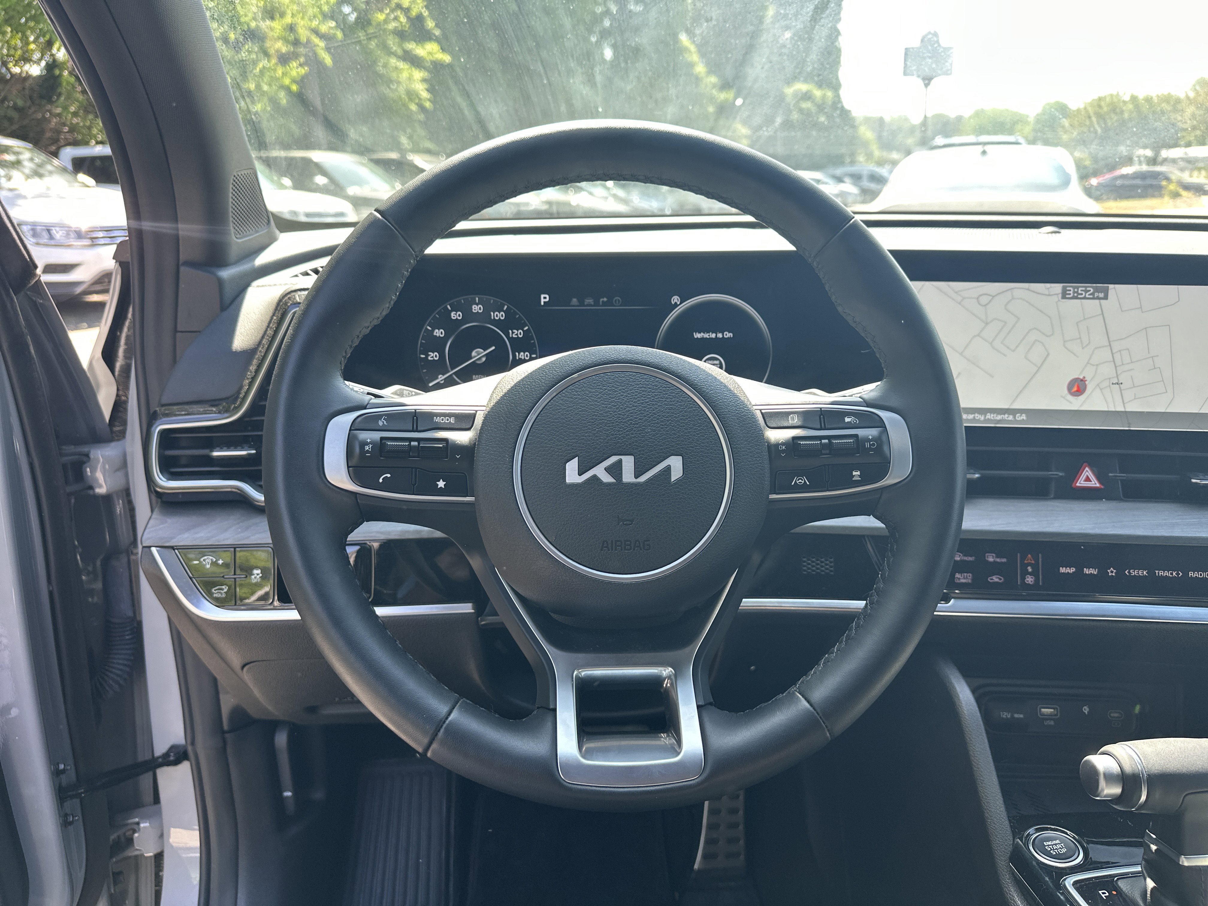 Used 2025 Wolf Gray/Ebony Black Roof Kia X-Pro image 28
