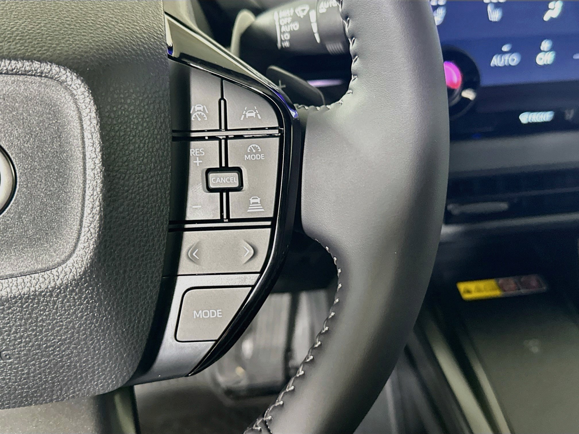 New 2026 Wind Chill Pearl Toyota XLE image 17