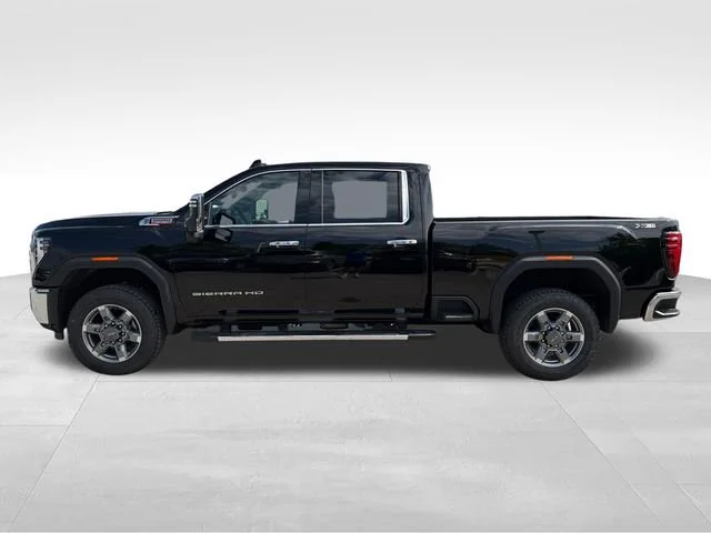New 2026 Onyx Black GMC SLT image 4