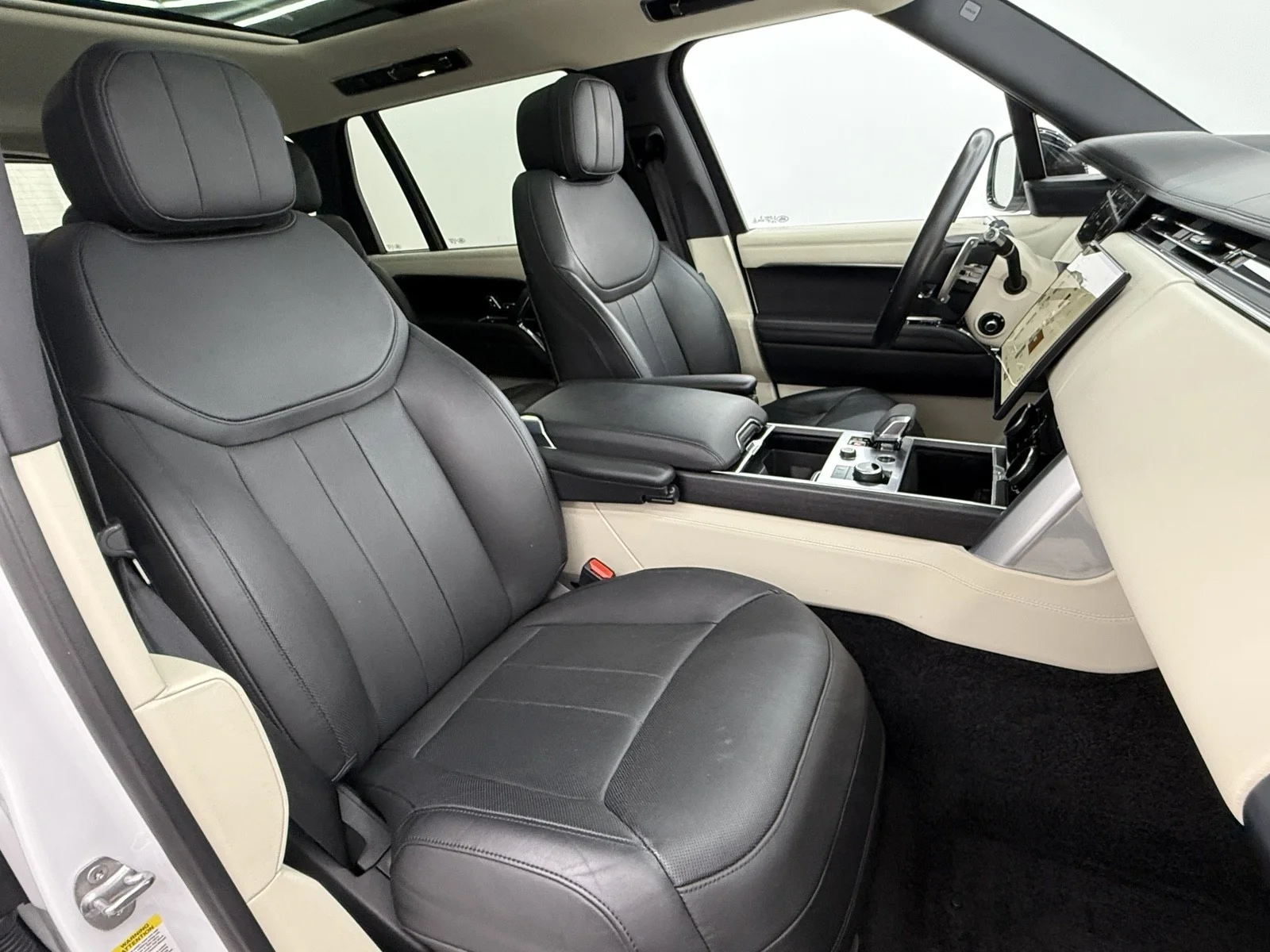 2022 Land Rover New Range Rover SE - Photo 51
