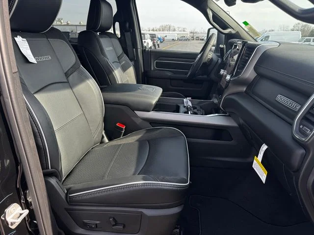 New 2026 Diamond Black Crystal Pearl-Coat Exterior Paint RAM LARAMIE image 14