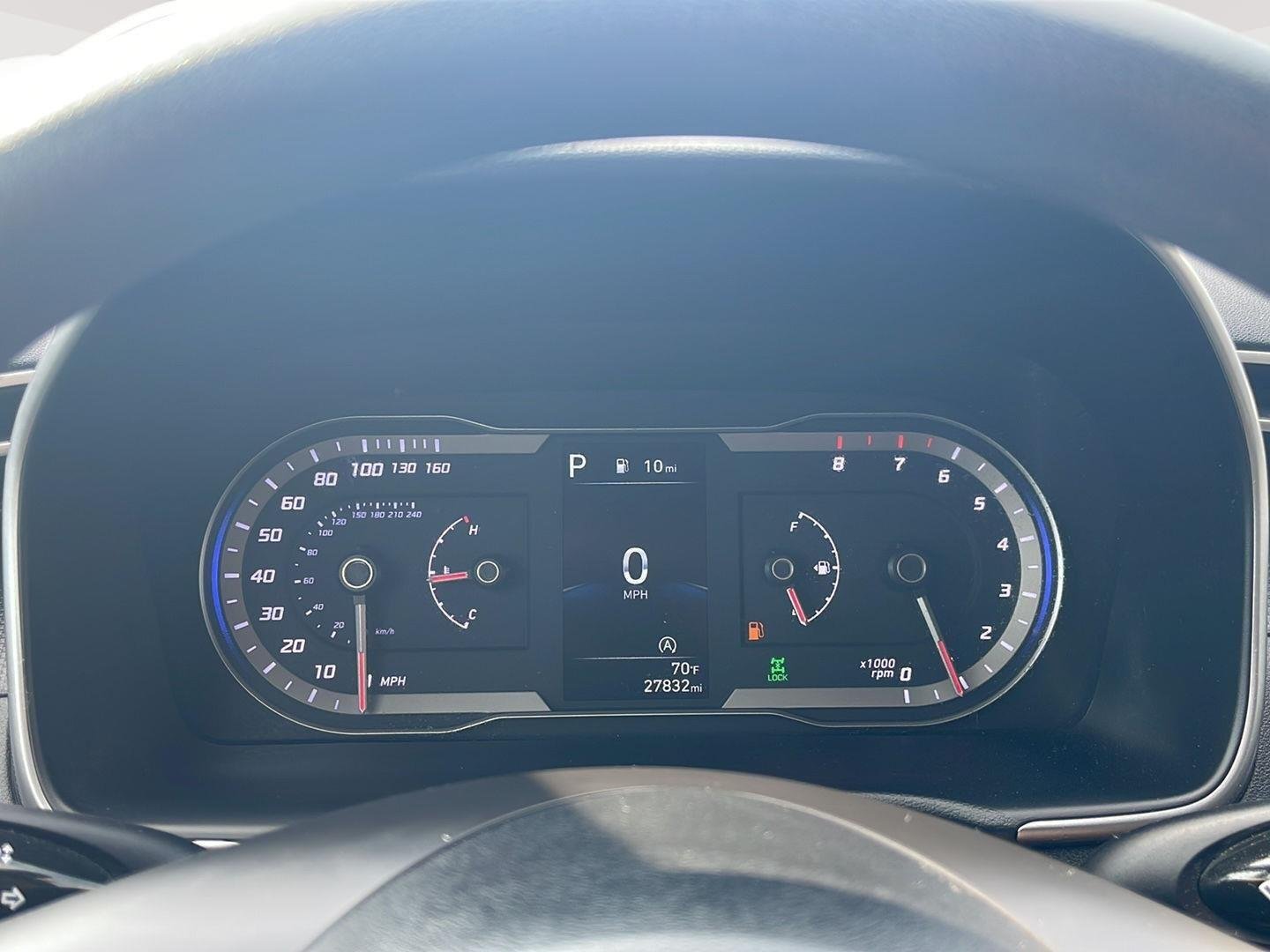 Used 2022 Shimmering Silver Hyundai SEL image 22
