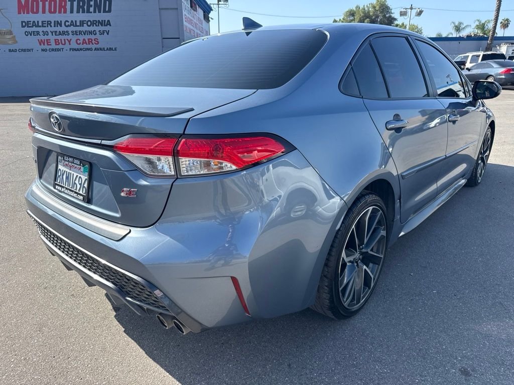Used 2020 Blue Toyota SE image 5