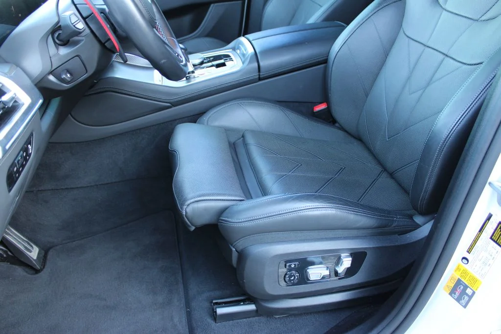 2023 BMW XM Base - Photo 22