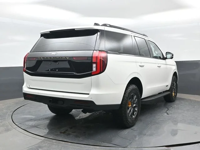 New 2026 Star White Metallic Tri-Coat Ford Tremor® image 23
