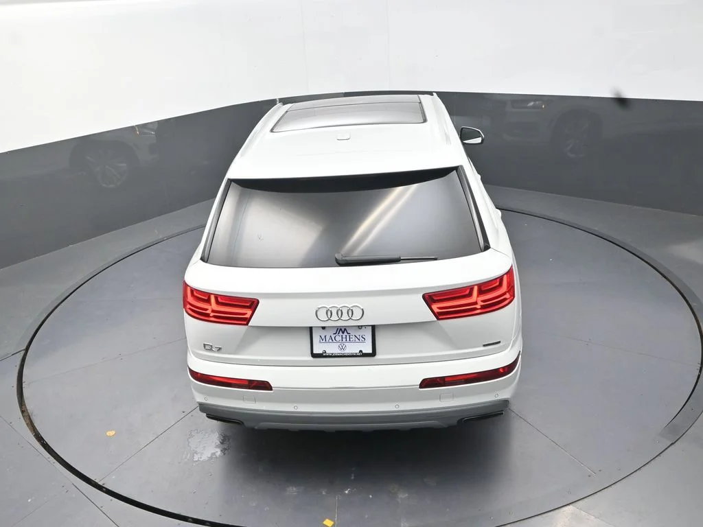 Used 2019  Audi 55 Premium image 20