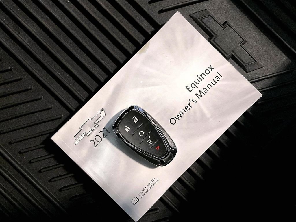 Used 2021 White Chevrolet Premier image 32
