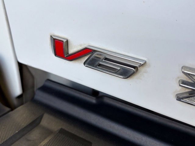 Certified Used 2022 White GMC AT4 w/Cloth image 43