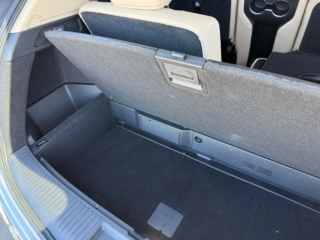 Certified Used 2026 Solar Silver Metallic Acura Base image 20