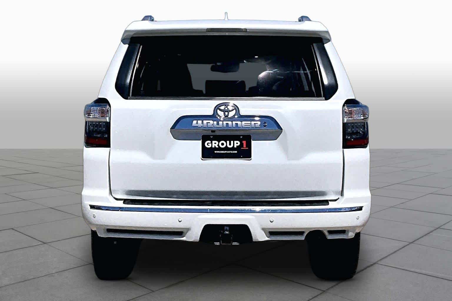 Used 2023 Blizzard Pearl Toyota Limited image 9