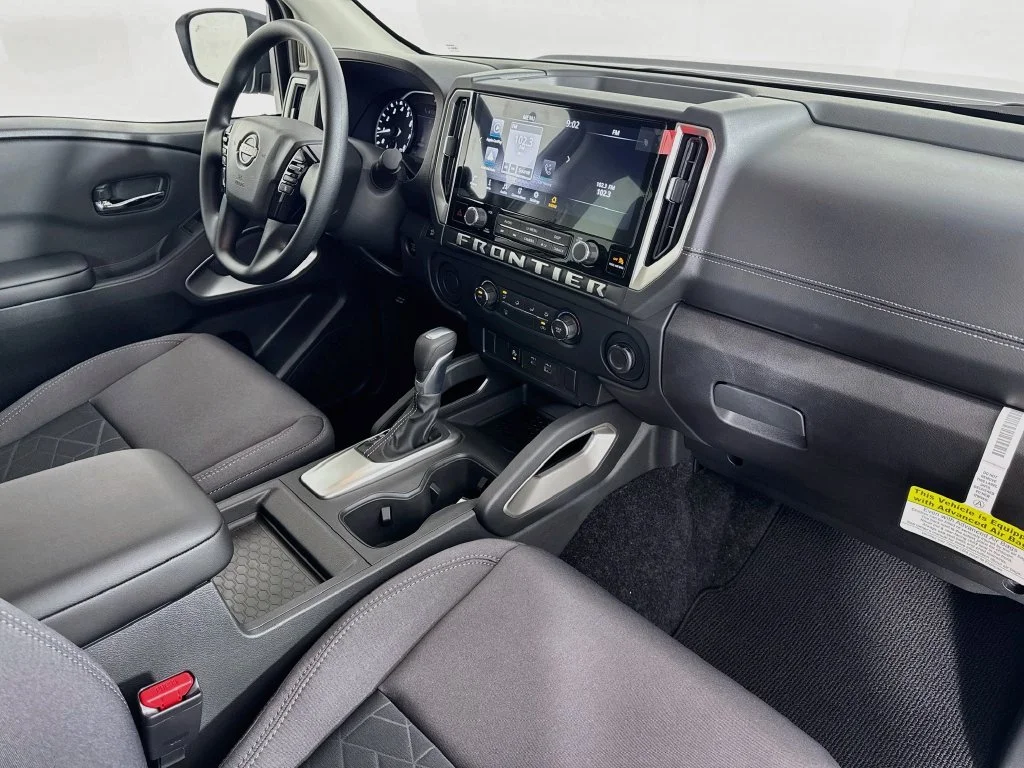 New 2027 Gray Nissan SV image 32