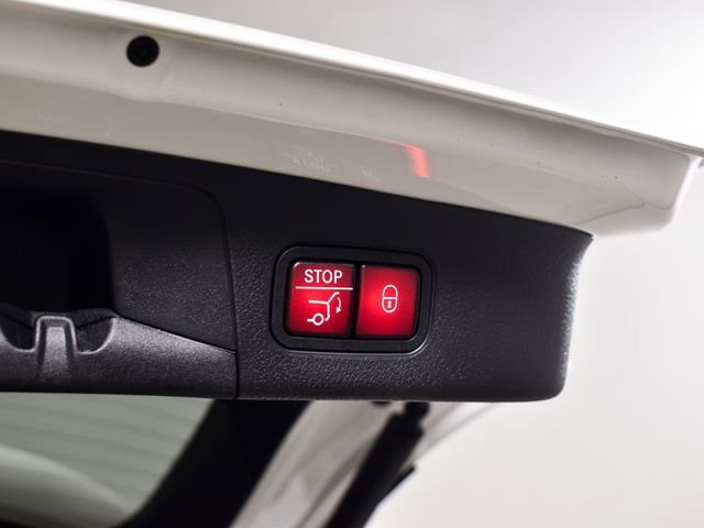 New 2026 Polar White Mercedes-Benz GLA 250 image 74