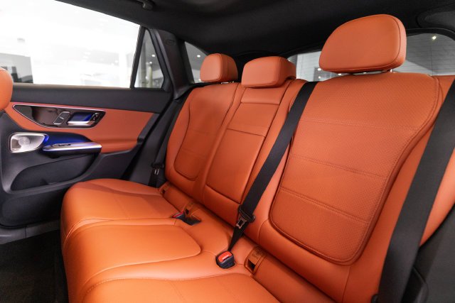 New 2027 Obsidian Black Metallic Mercedes-Benz GLC 300 image 67