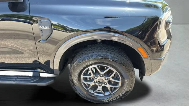Used 2024  Ford XLT image 36