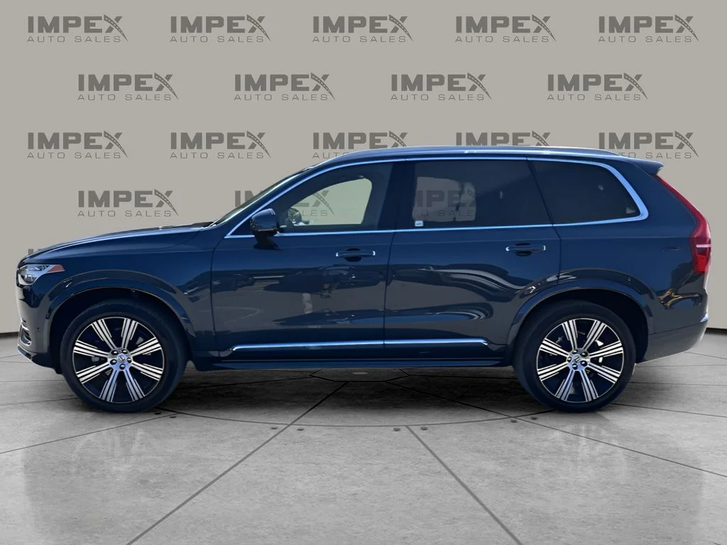 Used 2022 Blue Volvo T6 Inscription image 2